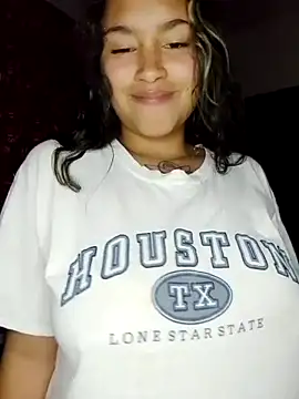 Snapshot of Evangeline_Salas chatting on June 11, 2:33 am Evangeline Salas online show from June 11, 2:33 am
