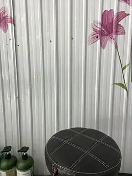 Ure sexy online show from June 3, 4:26 am