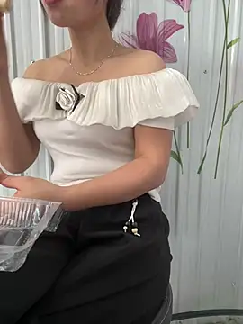 Ure sexy online show from June 4, 4:29 am
