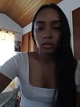 xcleila online show from June 12, 8:19 pm