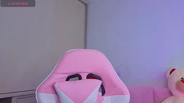dolliemma online show from June 5, 6:42 am