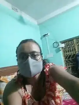 MoonLusty online show from July 11, 5:26 pm