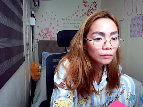 Libruh online show from May 27, 1:30 pm
