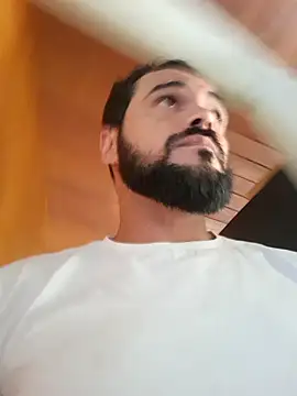 Pistola faminta online show from January 26, 1:47 pm