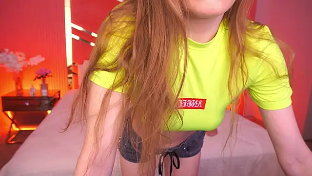 Snapshot of LilitMurrr chatting on June 9, 12:39 pm LilitMurrr online show from June 9, 12:39 pm
