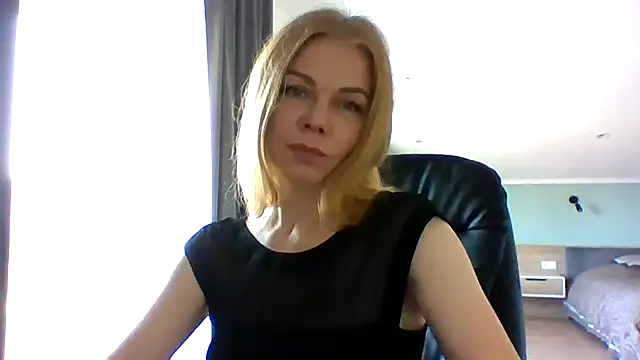 Snapshot of Tina5394 chatting on July 21, 5:10 am Tina5394 online show from July 21, 5:10 am