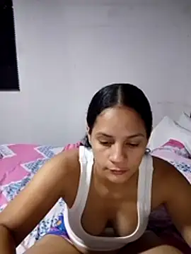 Snapshot of Cielo_777_ chatting on July 14, 2:05 am Cielo 777 online show from July 14, 2:05 am