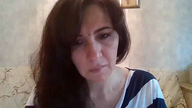 Miss Heliena online show from June 1, 6:26 am