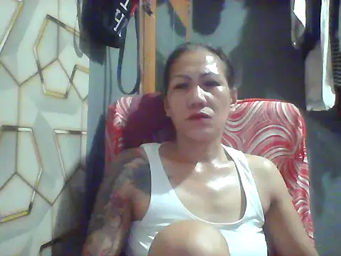 Snapshot of pinayheartaker chatting on June 15, 12:51 pm pinayheartaker online show from June 15, 12:51 pm