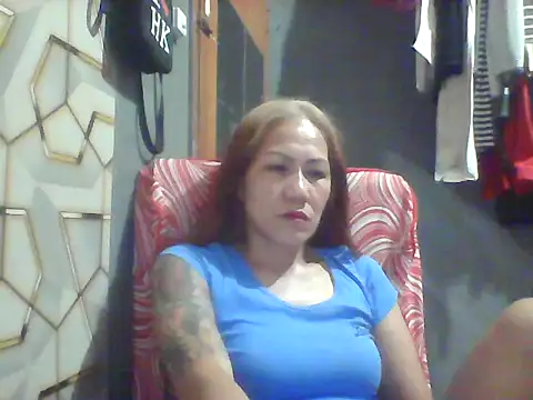 Snapshot of pinayheartaker chatting on June 17, 12:18 pm pinayheartaker online show from June 17, 12:18 pm