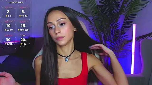 Petite Moly online show from July 12, 8:38 am