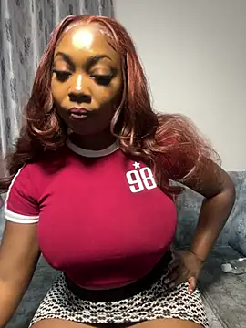 Snapshot of Hot_Candyy_ chatting on June 14, 8:55 pm Hot Candyy online show from June 14, 8:55 pm