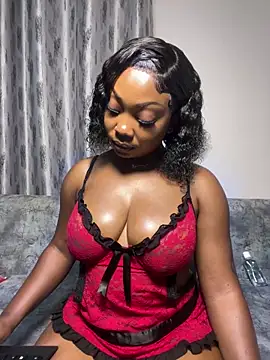 Snapshot of Hot_Candyy_ chatting on June 28, 3:23 am Hot Candyy online show from June 28, 3:23 am