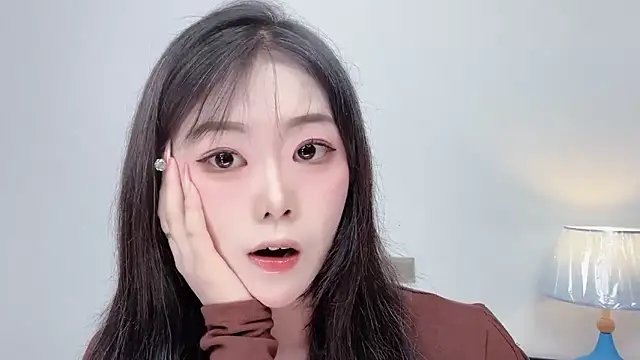 smalldaiwang online show from July 6, 2:52 am