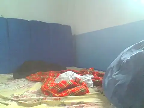cutey pie24 online show from June 11, 7:50 am