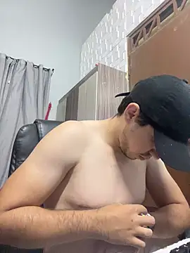 Snapshot of Fer_Ti chatting on July 21, 3:42 am Fer Ti online show from July 21, 3:42 am