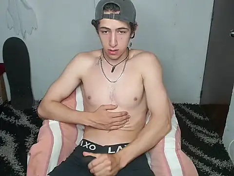 Snapshot of kervs_id chatting on June 20, 9:06 pm kervs id online show from June 20, 9:06 pm