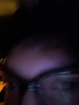 Snapshot of Uhhyuhhhhh chatting on July 22, 6:49 am Uhhyuhhhhh online show from July 22, 6:49 am