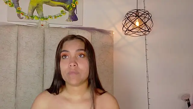 Snapshot of isabellelane_cs chatting on July 6, 3:03 pm isabellelane cs online show from July 6, 3:03 pm