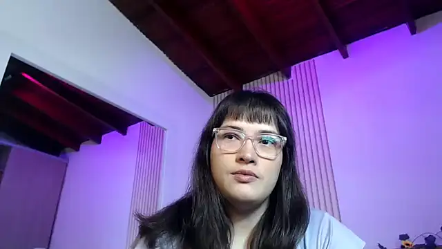 ValentinaGreyy online show from July 17, 10:47 pm