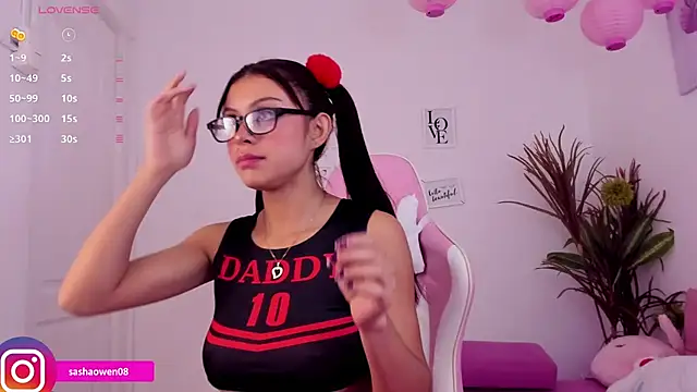 Sashaowenn online show from June 20, 1:03 pm