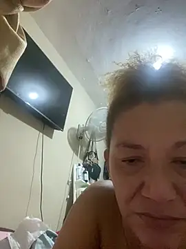 Snapshot of rosanna78322 chatting on June 12, 3:33 pm rosanna78322 online show from June 12, 3:33 pm
