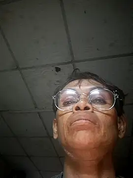 Snapshot of sexynoty69 chatting on July 8, 12:31 pm sexynoty69 online show from July 8, 12:31 pm