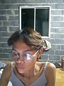 Snapshot of sexynoty69 chatting on July 19, 3:27 pm sexynoty69 online show from July 19, 3:27 pm