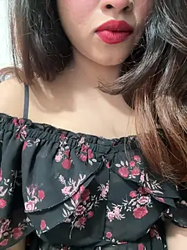 Yours riya11 online show from June 10, 7:02 pm