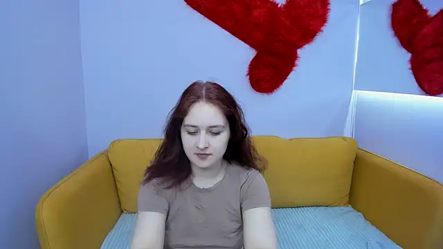 Naomi Viz online show from June 10, 8:35 am