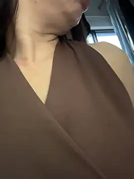 Snapshot of honghong_mother chatting on July 6, 12:07 am honghong mother online show from July 6, 12:07 am
