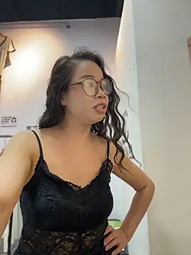 Snapshot of honghong_mother chatting on July 14, 1:30 am honghong mother online show from July 14, 1:30 am