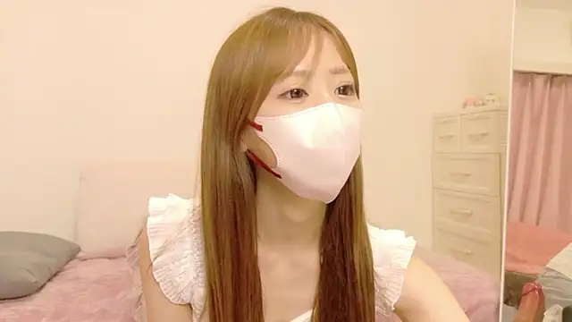 Snapshot of miraichan_ chatting on June 3, 11:13 am miraichan online show from June 3, 11:13 am