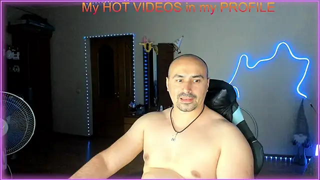 -SexyDaddy- online show from June 5, 6:57 pm