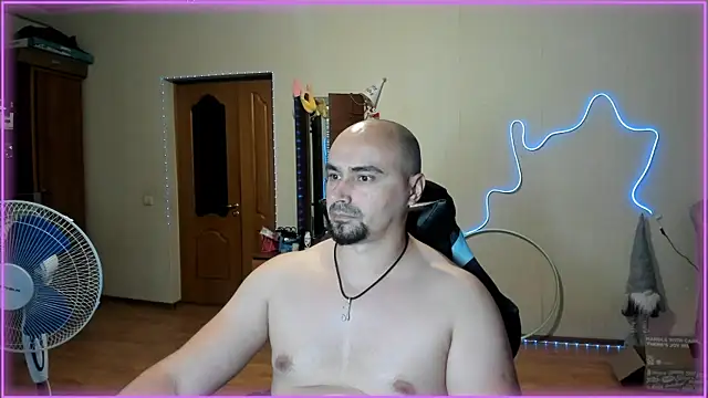 Snapshot of -SexyDaddy- chatting on July 16, 4:46 pm -SexyDaddy- online show from July 16, 4:46 pm