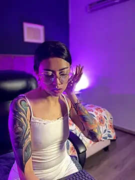 Violeta muns online show from July 15, 5:40 pm