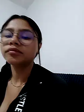 Sofielovee-01 online show from June 16, 8:50 am