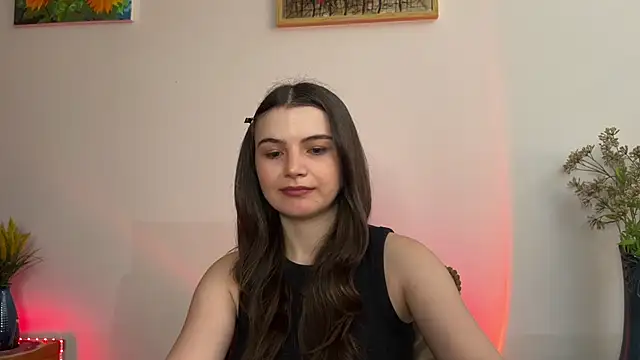 elicherr online show from June 1, 1:29 am