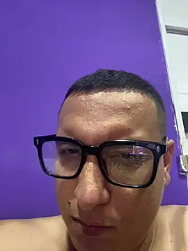 TomasStyl   online show from June 5, 3:57 am