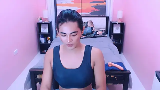 Snapshot of MiamoreAmara69 chatting on July 5, 8:43 am MiamoreAmara69 online show from July 5, 8:43 am