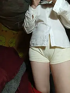 nako-yaya online show from July 21, 2:30 pm