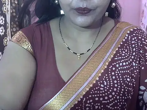 PRIYANKA 023 online show from July 18, 10:52 am
