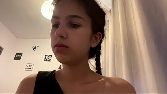 SindyKay online show from June 11, 5:05 am