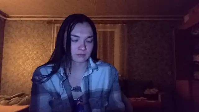 PhyllisMackert online show from June 2, 9:17 pm