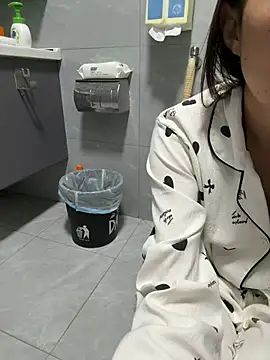Snapshot of Xiao_Mao_meow chatting on July 8, 2:38 am Xiao Mao meow online show from July 8, 2:38 am