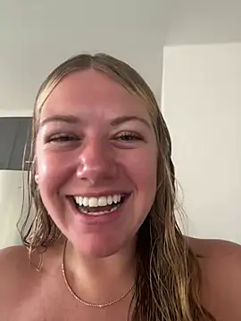 allyanalangell online show from July 19, 6:55 pm