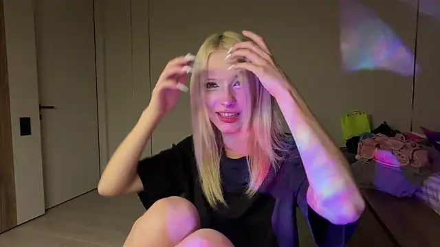 Anny qte online show from July 25, 9:01 pm