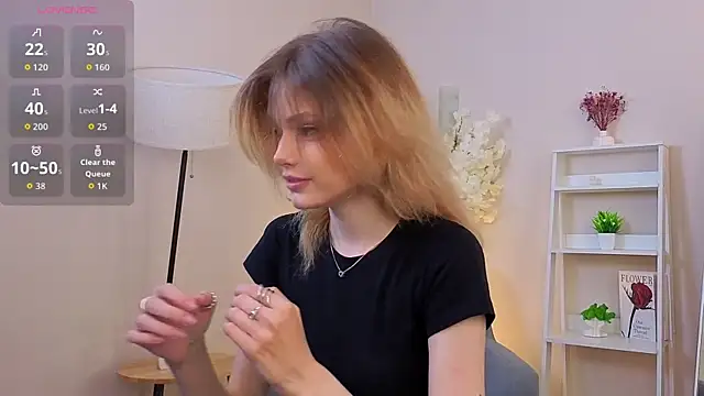 JenferOlifers online show from June 20, 11:57 am