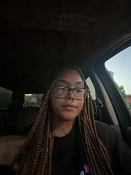 Prettiest-Girl online show from July 19, 3:43 am