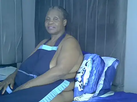 naughtymilf2026 online show from June 5, 4:35 pm